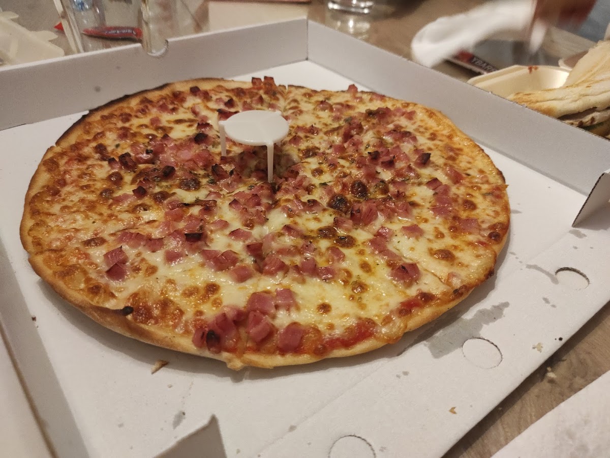 Pizzería Santa Ana